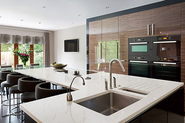 white quartz countertops, white quartz with grey veins, black kitchen cabinet, kitchen ideas, quartz slab