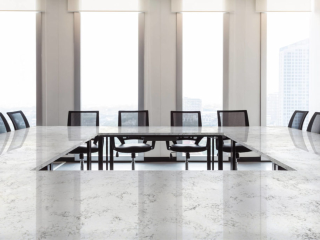 Octavian desk 1024x683