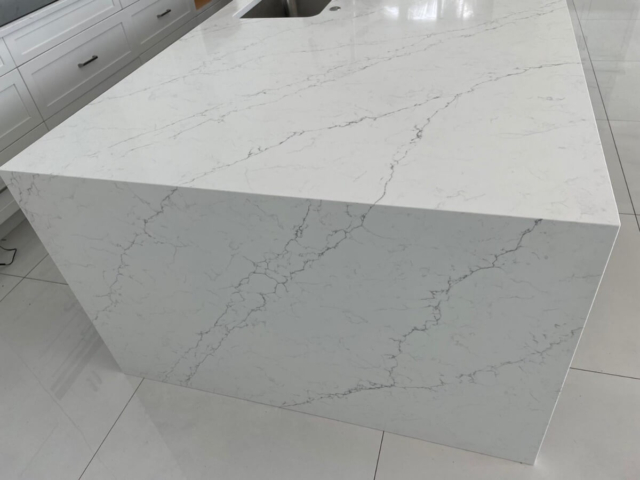 quartz countertop installation, white quartz countertops, white quartz with grey veins, white and grey quartz countertops, quartz slab