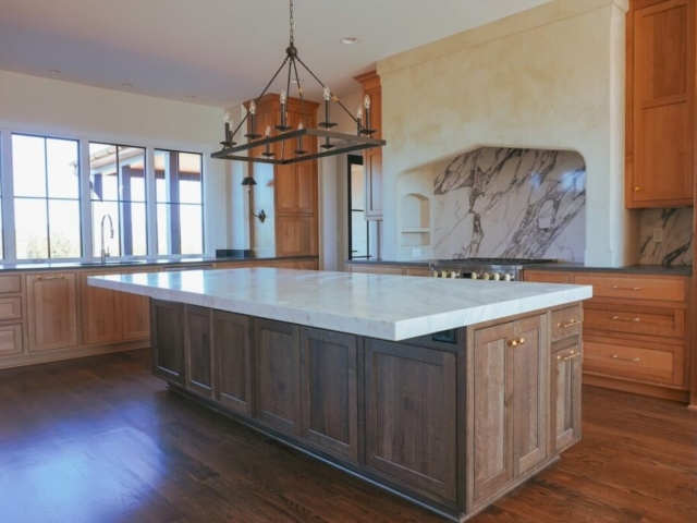 Veracruz White Backsplash 1024x683